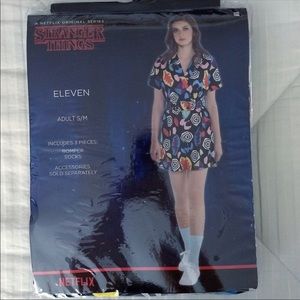 Stranger things eleven costume